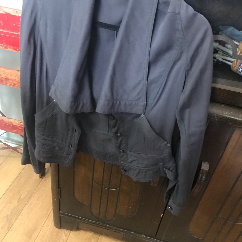 Sandwich Blazer - Picture 10 of 15